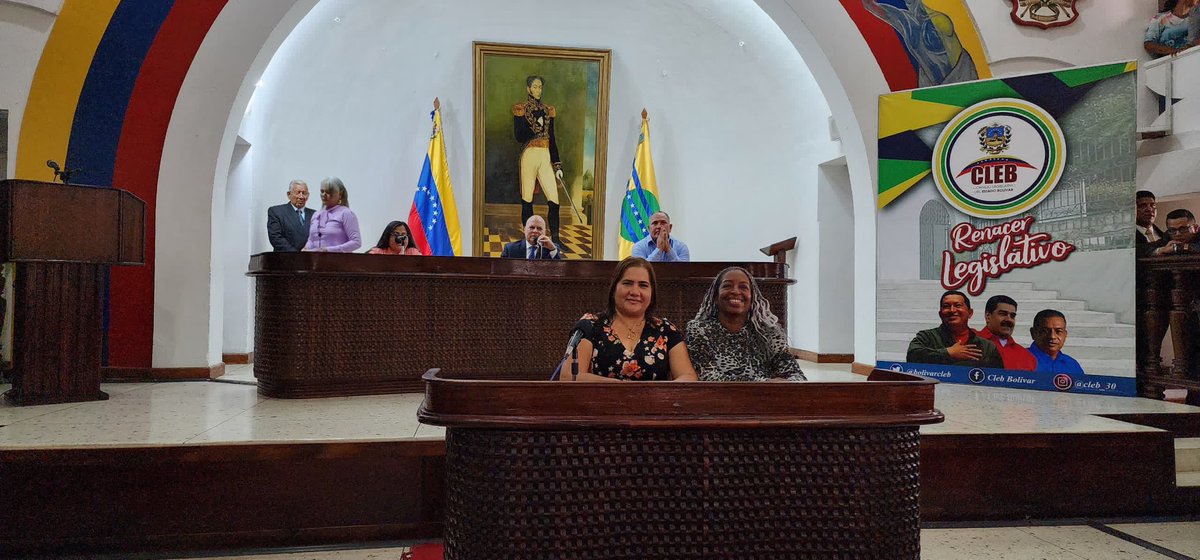 Tenemos nueva junta directiva en el Consejo Legislativo y felicito enormemente a mis hermanos Lisbenio Muñoz, Elizabeth Conejero, Lirida Bastardo y Mireya London, estoy seguro que la legislación de nuestro estado Bolívar queda en excelentes manos. #PuebloLegisladorDePaz