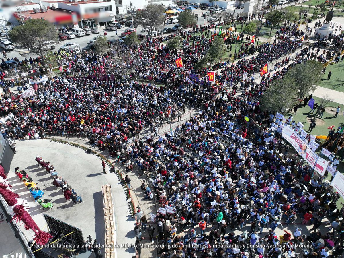 En Ramos Arizpe, refrendamos nuestro cariño a Coahuila y nuestro deseo de continuar con la transformación de México. Muchas muestras de cariño. Gracias, Coahuila.