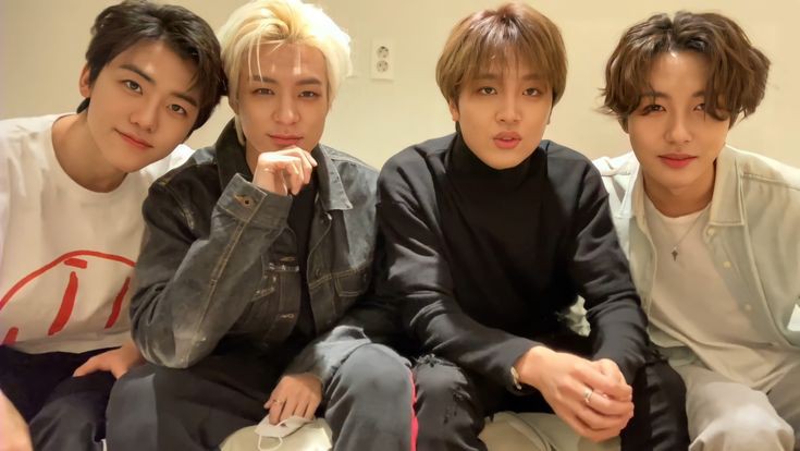 ayiepiee's tweet photo. — family 

; jaehyun ft. 00l one tweet au
write by ayiepiee https://t.co/1noRShhPJf