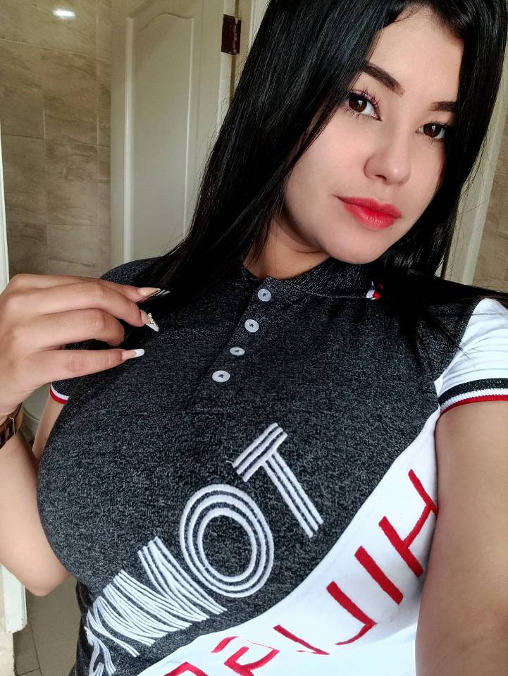 ArbaramKenia's tweet photo. sígueme te sigo😁Like🚨RT 🚸 https://t.co/G8LjPJL4k5
