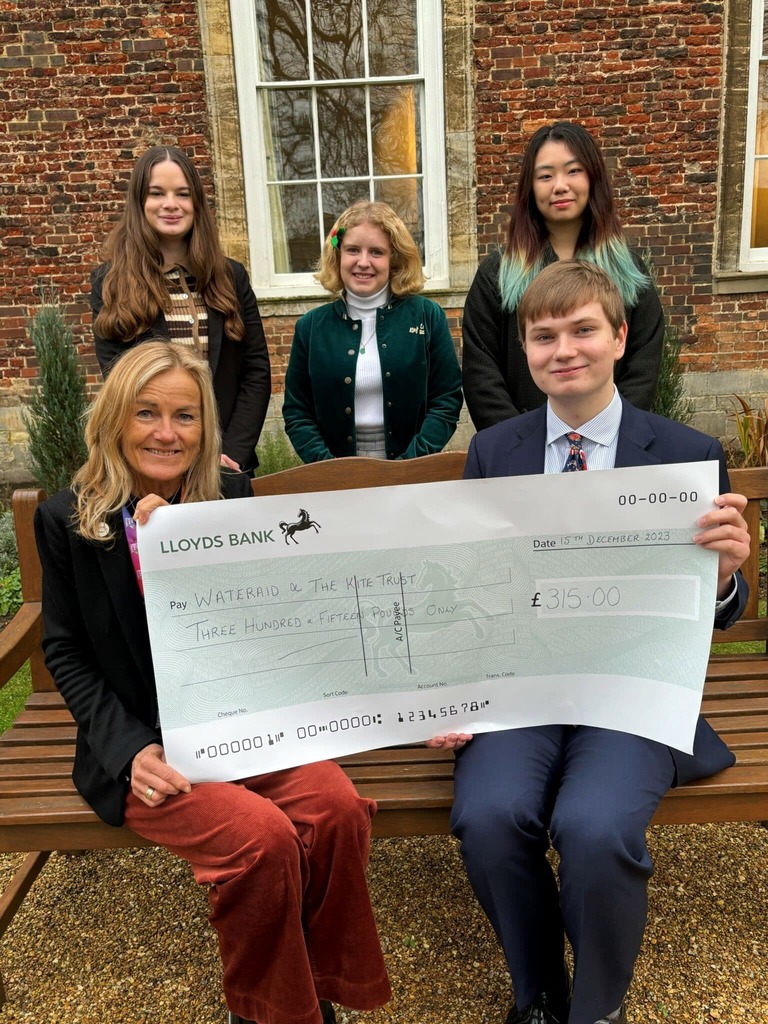2023 Student Academic Journal sales raise £315 for good causes 
Proceeds from sales of our ‘2023 Student Academic Journal’ have raised £315 for charity!

The pupil-led publication was launched three years ago. Each year, a small team of student editors c… ift.tt/sDCXNSR
