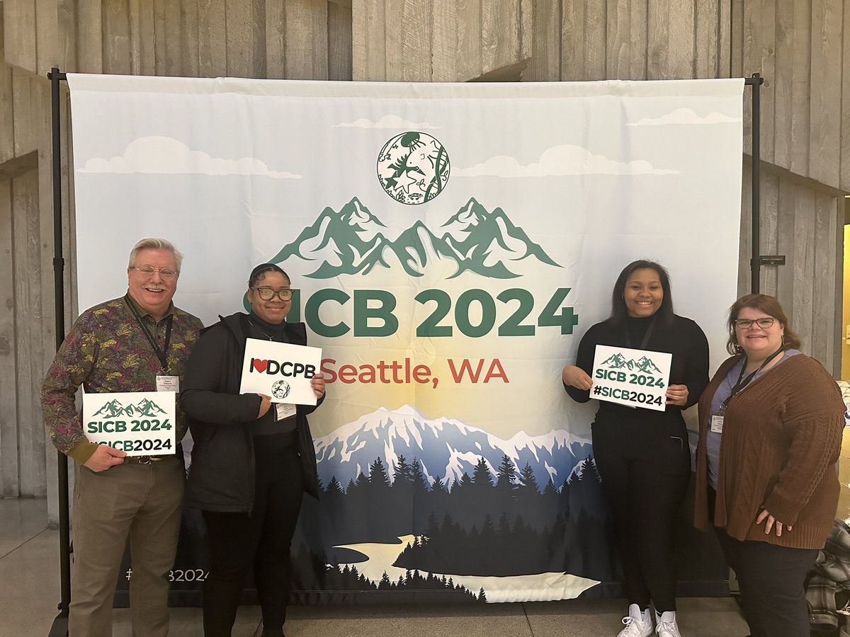 RMBelanger26's tweet photo. I canโt express enough how great @SICB_ is for students. I have been attending this conference since I was a student myself. I โค๏ธ #sicb and #sicb2024 @UDMercy @reBUILD313 @UDMces https://t.co/zeYX1XNw5h