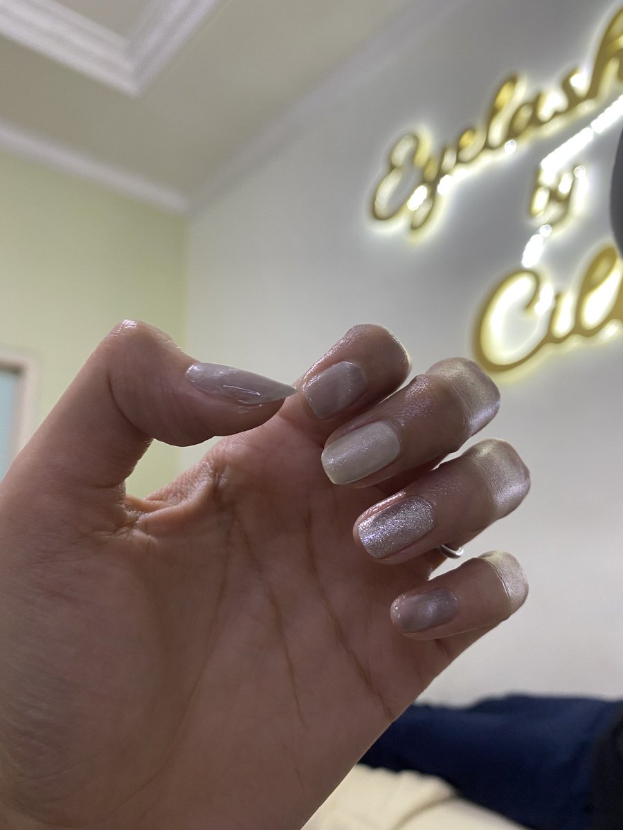 butteurfly's tweet photo. @ohmybeautybank 2 bulan terakhir 4x https://t.co/lLVrVCEMb1