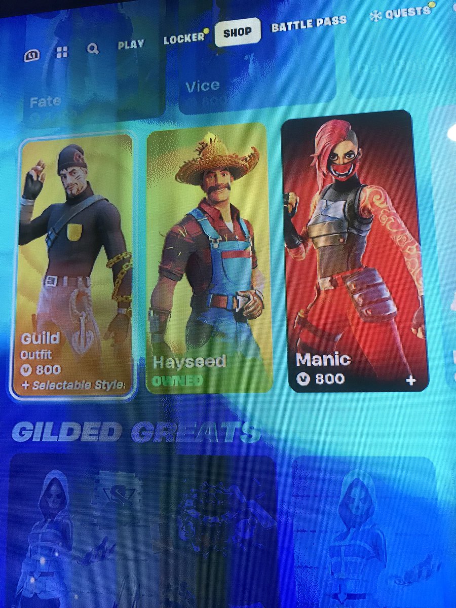 g00fyjam's tweet photo. I like how we still have the same stuff for the third time every day in the item shop @FortniteGame 🙂 https://t.co/InMPbbb5B7