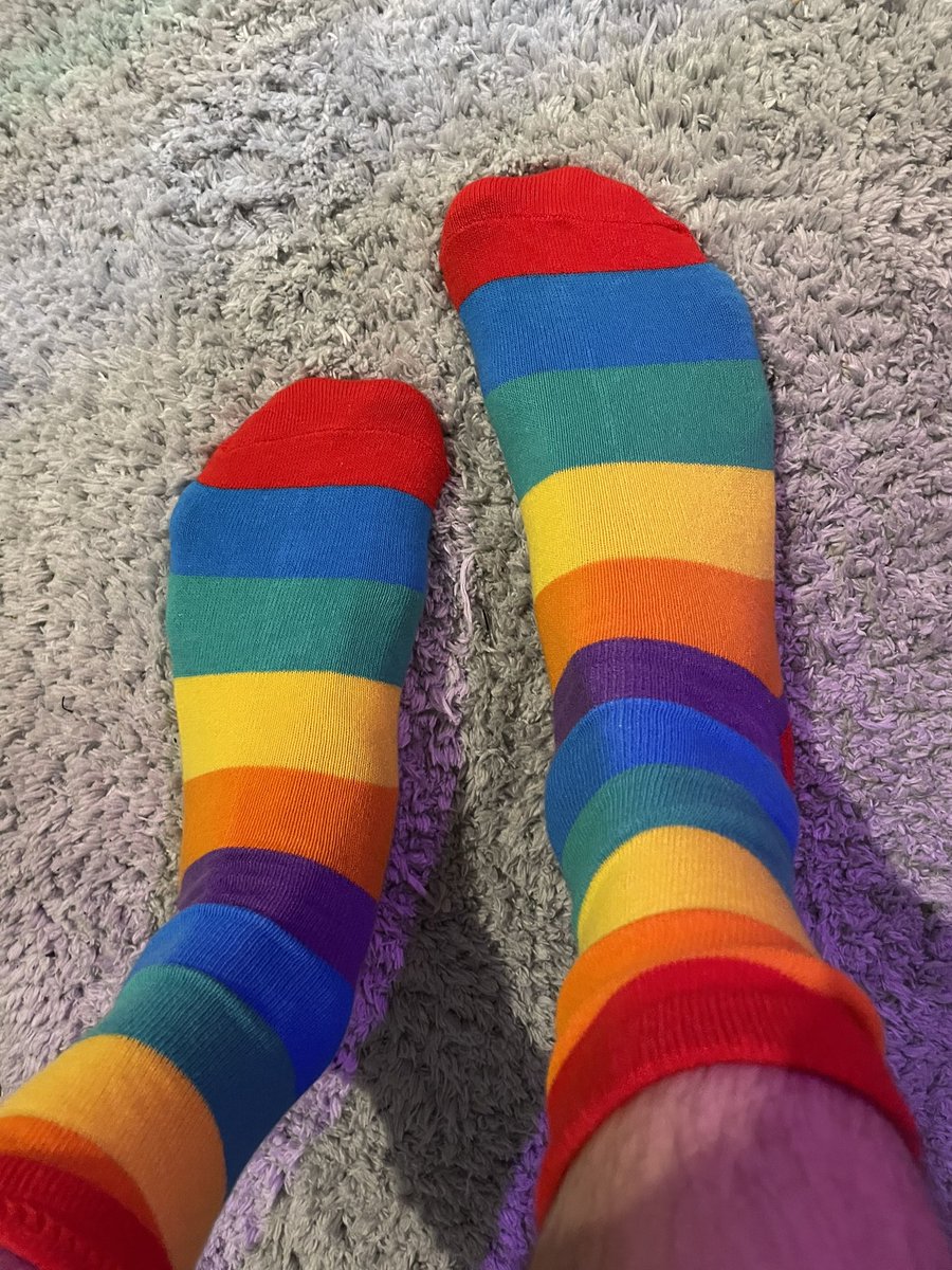 feettboy's tweet photo. celebrating pride with the socks from my friend :)))) #feet #footfetish #gay #pride #socks #feetpics #picsoffeet #feetlovers #feetdom #feetfandom https://t.co/BWpaFN7j1H