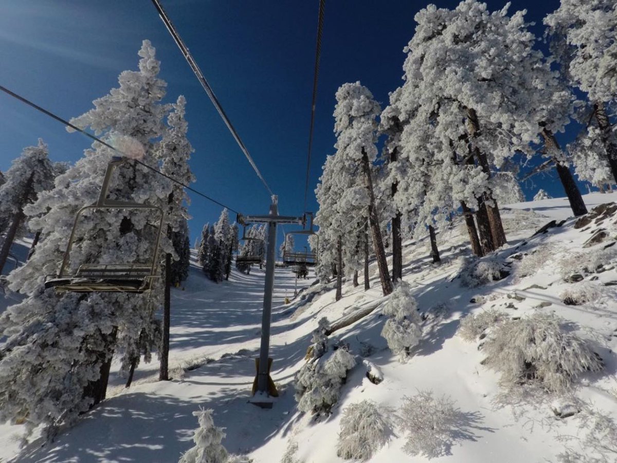 mthigh's tweet photo. Fresh snowmaking continues. Conquest opens tomorrow. Catch Ya Later possibly Sunday. Open 8:30am-10pm. Grab your gear and hit the slopes for an unforgettable ride. Get tickets at https://t.co/62ykWWVg8f #mthigh #mountainsoffun https://t.co/CYf6xrBYm4