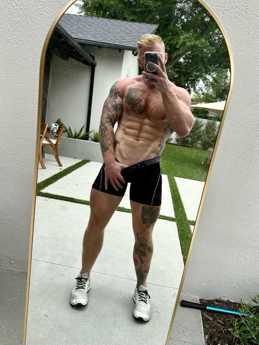 Half marathon with 1900ft elevation gain at 220lbs and I still have enough in the tank to blow your pretty<a href="/tag/mvsales"class="tags"><span>#mvsales</span></a>