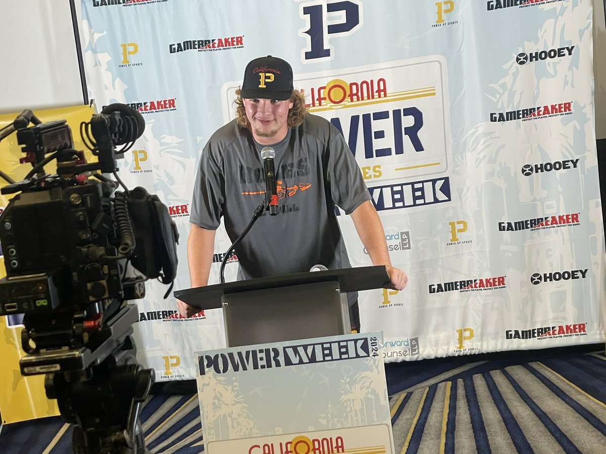 MaxBuchana2025's tweet image. Ended the first day in Cali with a photo shoot and media day. Had @On3sports, @Rivals and @247Sports reporters in the house. Having a great time with @CaliPowerATHs