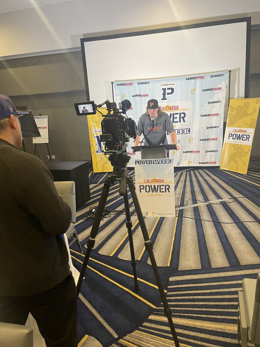 MaxBuchana2025's tweet image. Ended the first day in Cali with a photo shoot and media day. Had @On3sports, @Rivals and @247Sports reporters in the house. Having a great time with @CaliPowerATHs