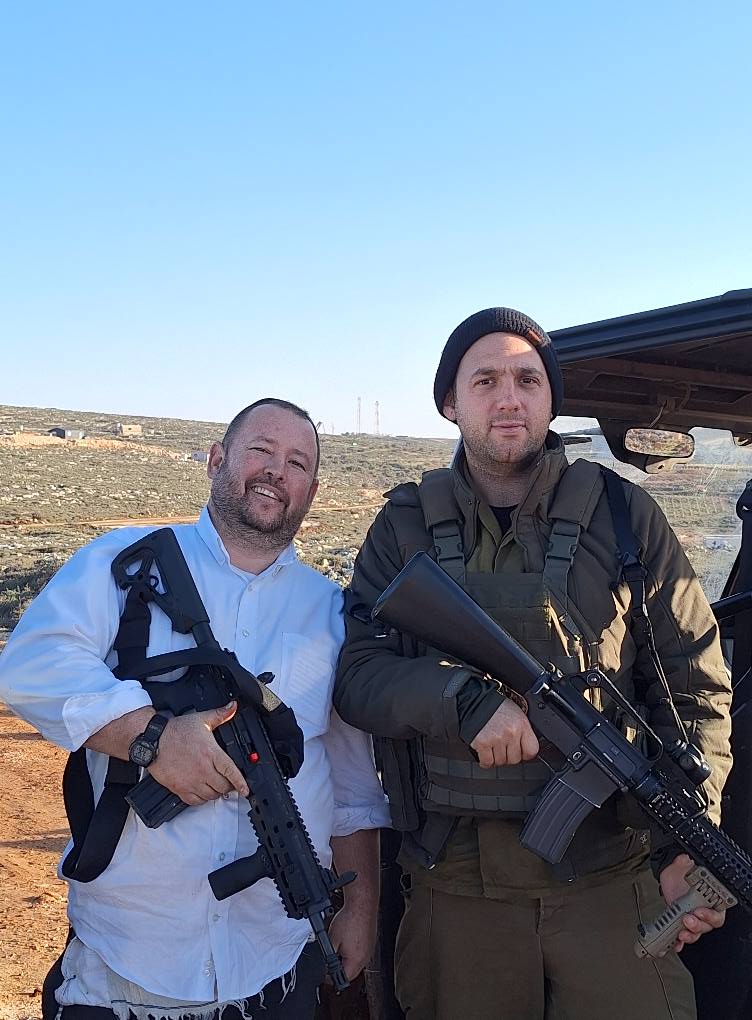 Alternate Media Watchers tweet media