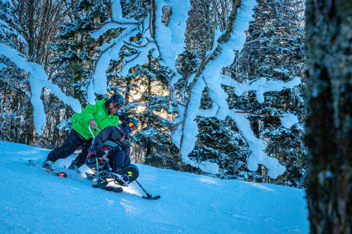 TuckerCounty_WV's tweet photo. These two were ripping @canaanresort top to bottom today! @wvtourism @wvstateparks
A big β€οΈis found in Chris who has been making athletes dreams come true in Canaan Valley and West Virginia for over 25 years.
#skithevalley #winter #westvirginia #ski #gettuckered https://t.co/oj653HN3bl