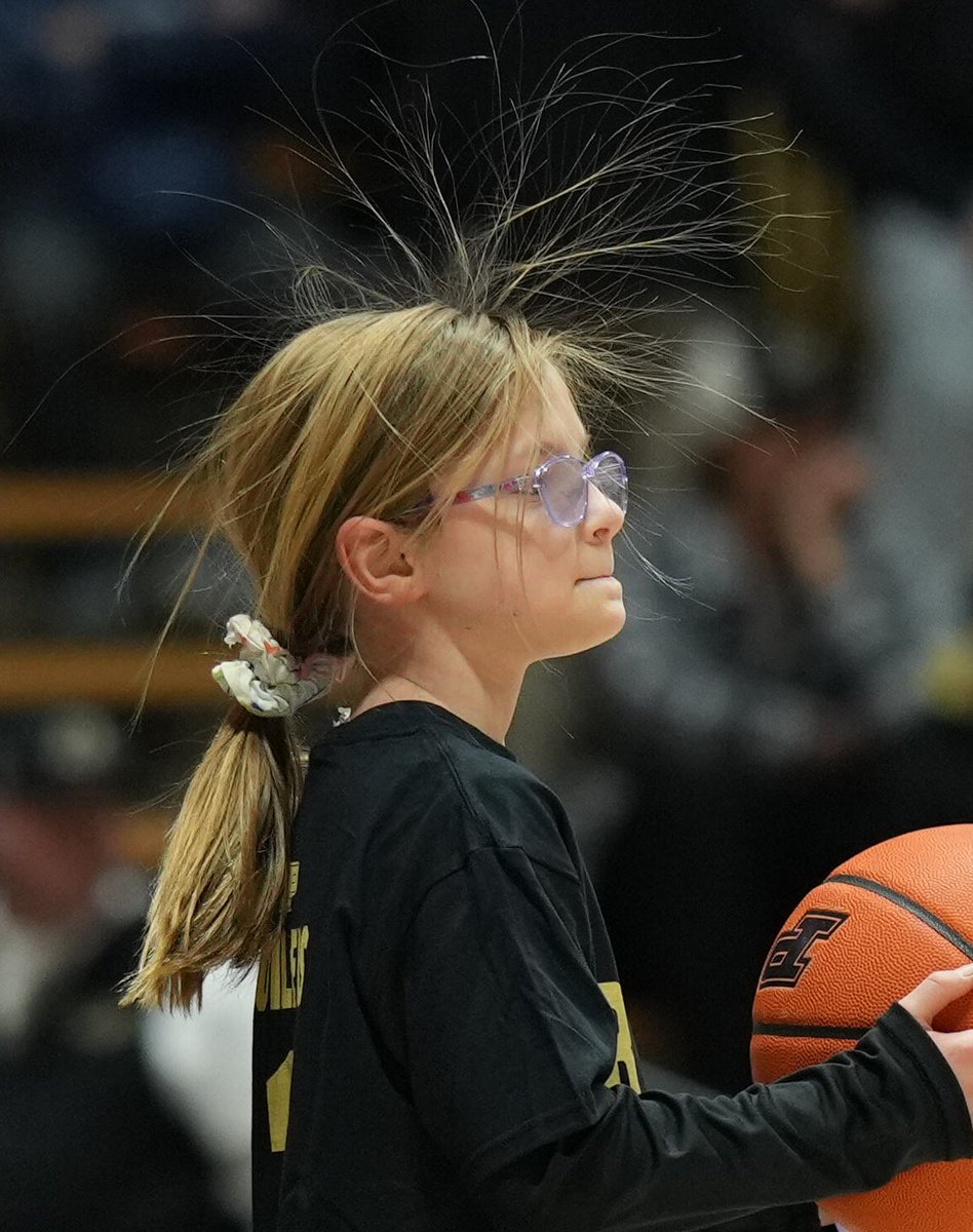 BoilerBall's tweet photo. ⚡⚡⚡ Already electric in Mackey. https://t.co/c090viQQYH