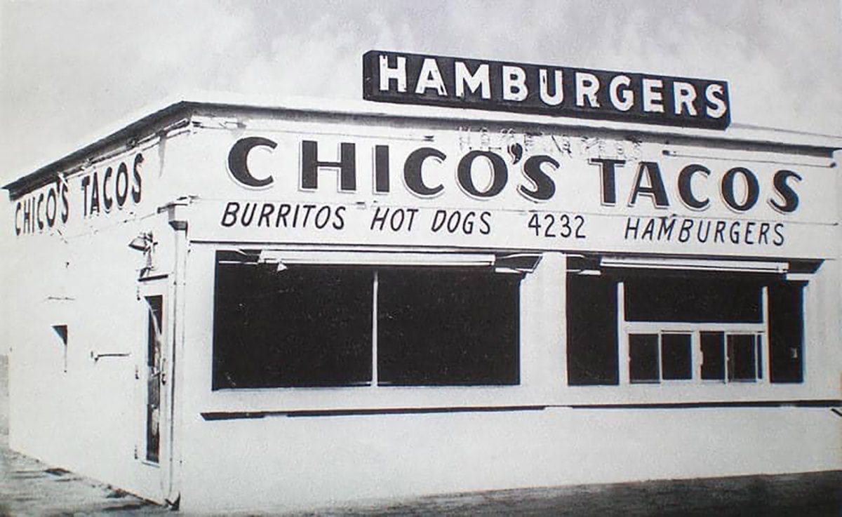 TracesofTexas's tweet photo. Traces of Texas reader Tom Abshire kindly sent in this nice photo of Chico's Tacos at 4232 Alameda Ave. in El Paso. Chico's is still there. There are a couple of other locations.  It was founded in 1953 by Joe Mora and his wife Emma.   Thanks, Tom.  A nice trace of Texas! https://t.co/iO6qcuNKZu
