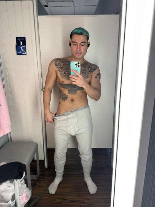 Ricky Roman 🔞 - 1 pic. Long John season https://t.co/wRr1wsnwkP