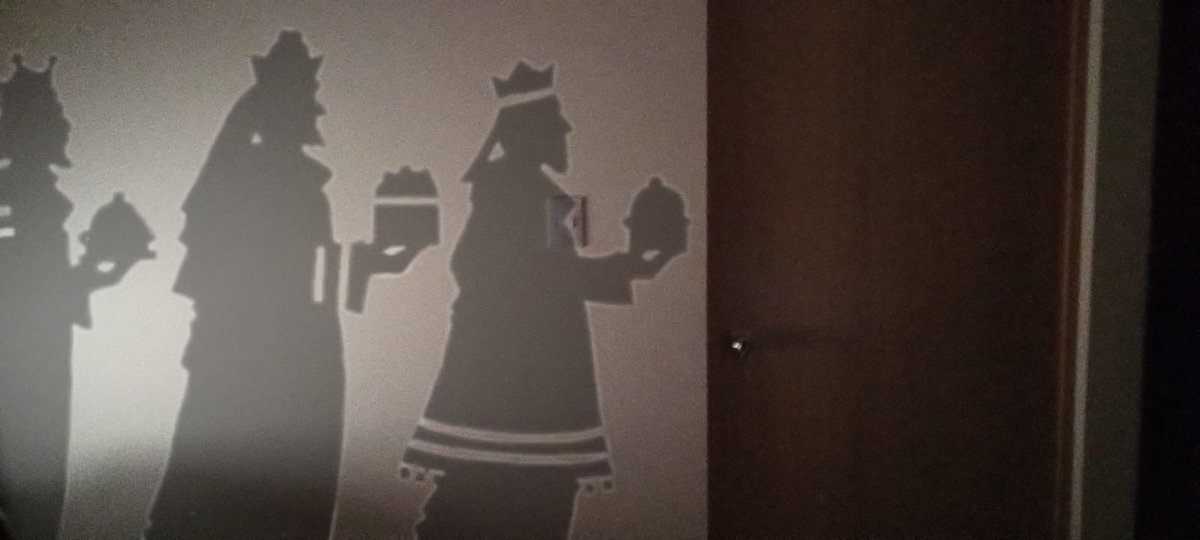 Brissia R tweet media