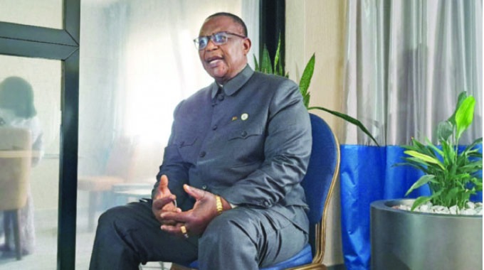 MulakazuvaL's tweet image. No one starts at the top, you have to work your way up❗
There is no elevator to SUCCESS, you have to take the stairs.
#AvoidShortcuts
@VNgwena1 
@adv_fulcrum @ali_naka @MamoyoT @DrGugu_Ncube @DrStephenChan
@NdunaDexter1