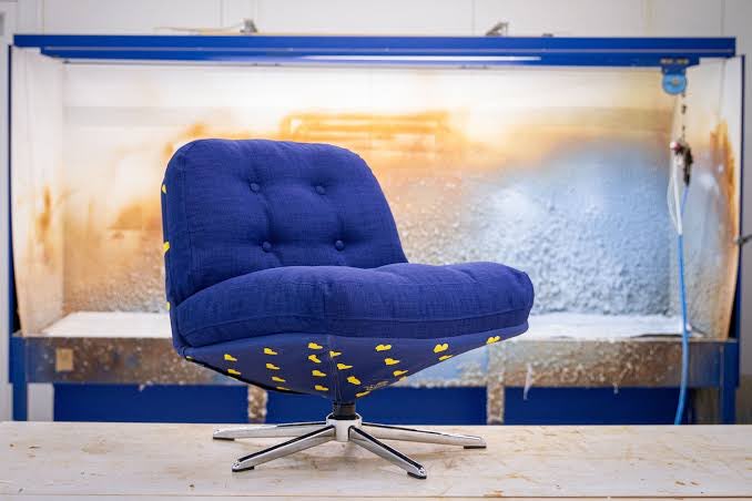 Haduh ini kursi dyvlinge ini kapan masuk indonya @IKEA_Ind huhu
