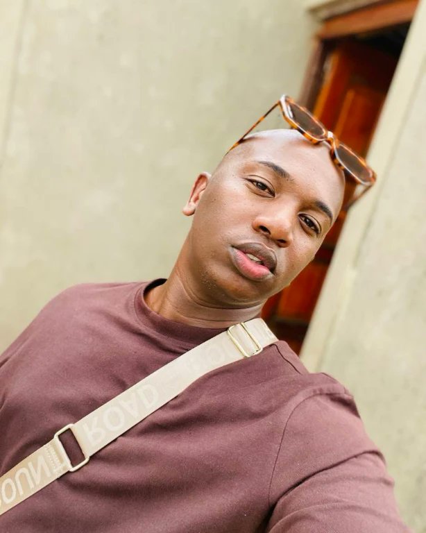 AdenLebogang's tweet photo. https://t.co/oQg1ttHgzJ