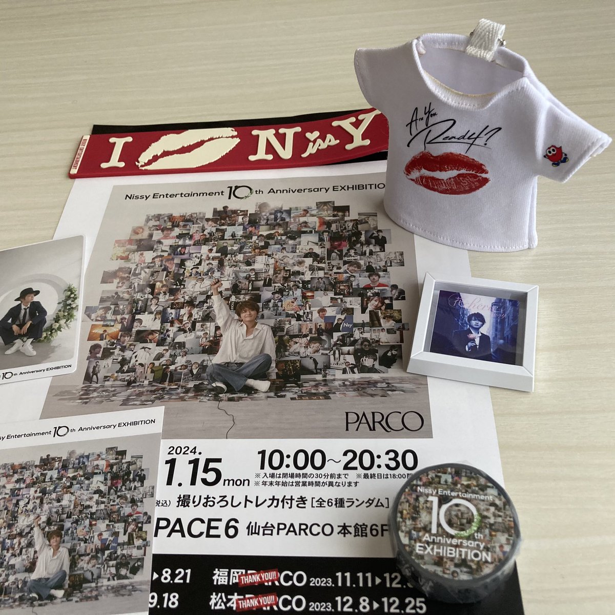 __emmc7's tweet photo. Nissy Entertainment
10th Anniversary EXHIBITION
仙台PARCO 💐

衣装も映像もこだわりもとっても素敵で秒でした．

Nissyがmeets youで仙台来た時に食べた末廣メニューも🍜🧡

グッズも買えて身も心も満たされました https://t.co/WDBsZ8CiWo