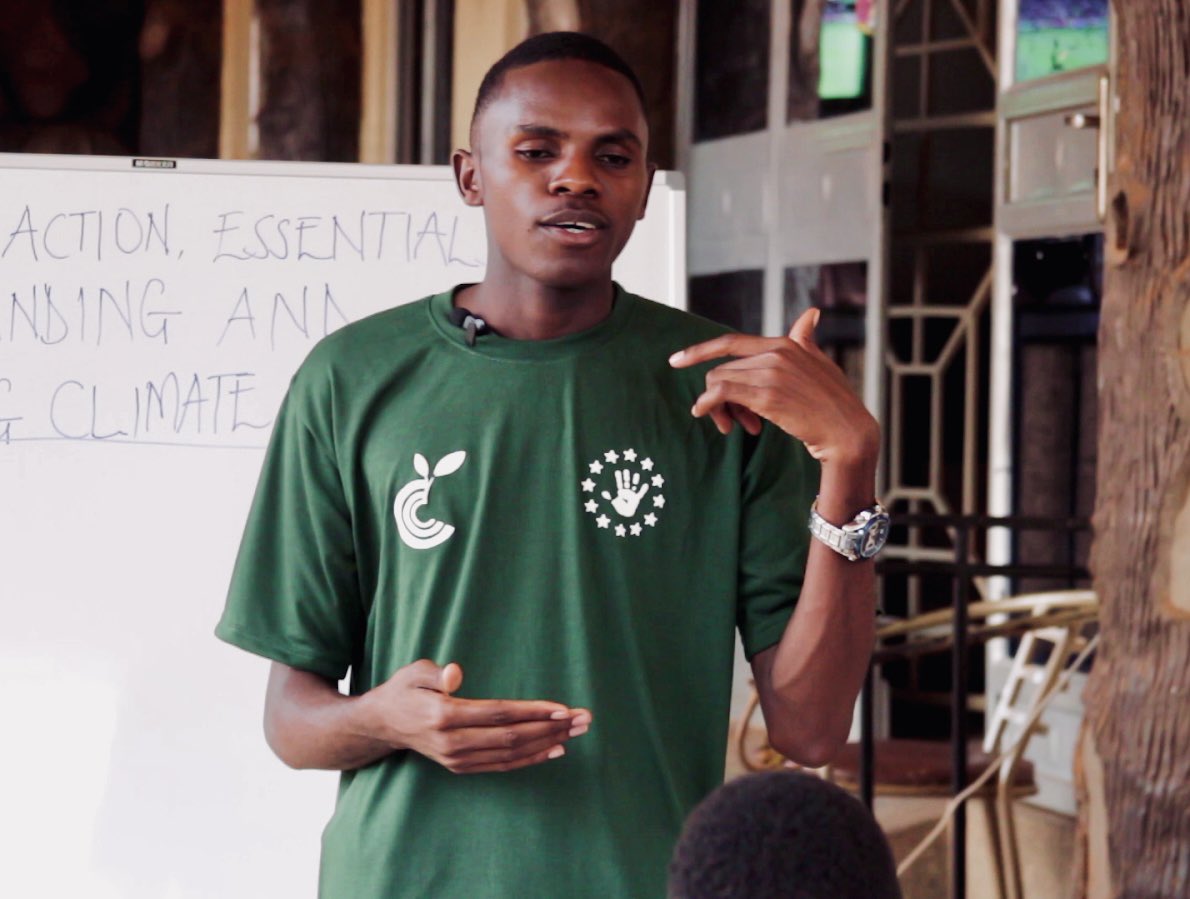 mosesforclimate's tweet photo. Two years ago, I embarked on a journey with a team of passionate young individuals to create Star Hands Organization. Our first year was filled with joy, success, and numerous projects that made a tangible difference in our community. https://t.co/BsRB8OHBC3