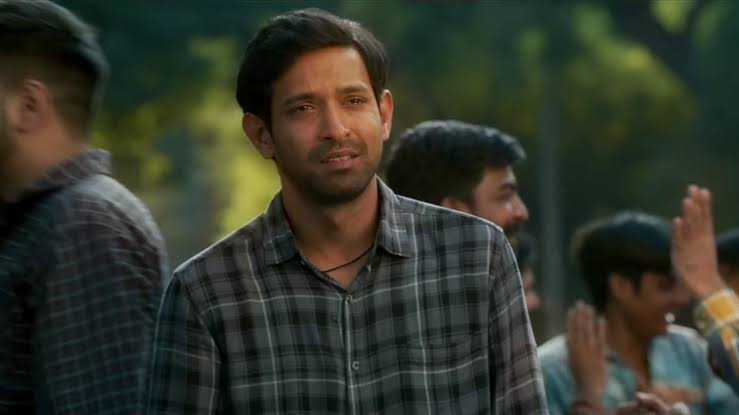 muhsin_alam's tweet photo. "If the citizens were educated, it could be a real problem for the leaders".
#manojkumarsharma
#vidhuvinodchopra
#vikrantmassey
#12thfail https://t.co/bCTQxaUtbZ