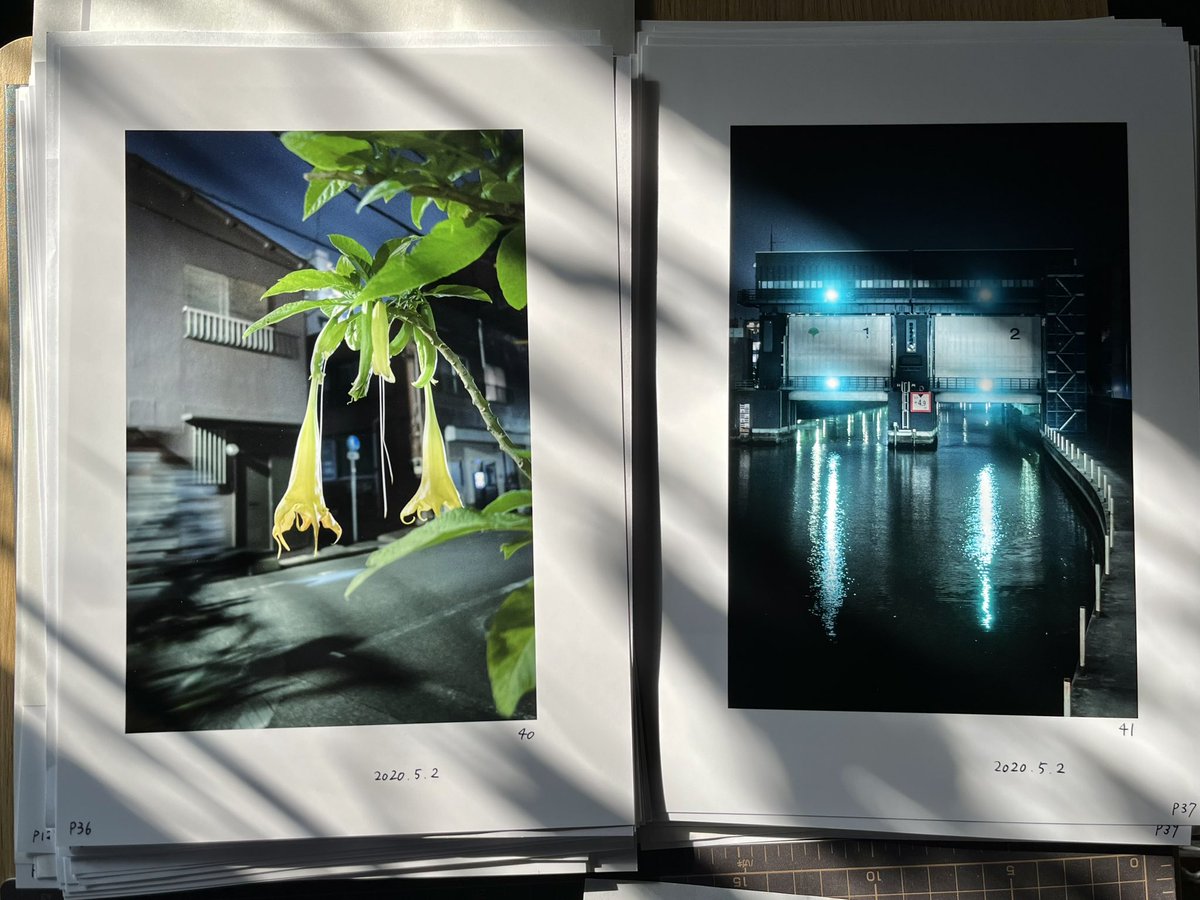 aftphotography's tweet photo. The process of handmade photo book 'Social Distancing Tokyo 2020-2021’
Edition 2.
#soldwork Thankful and grateful to have you as a customer.
#prints #photobook #thankyou #写真集 #photographer #AkiFujitaTaguchi https://t.co/jRI5PX8ST6