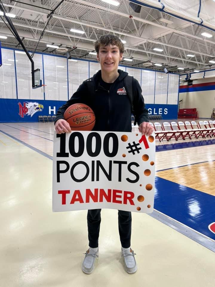 Justin Hraby tweet media