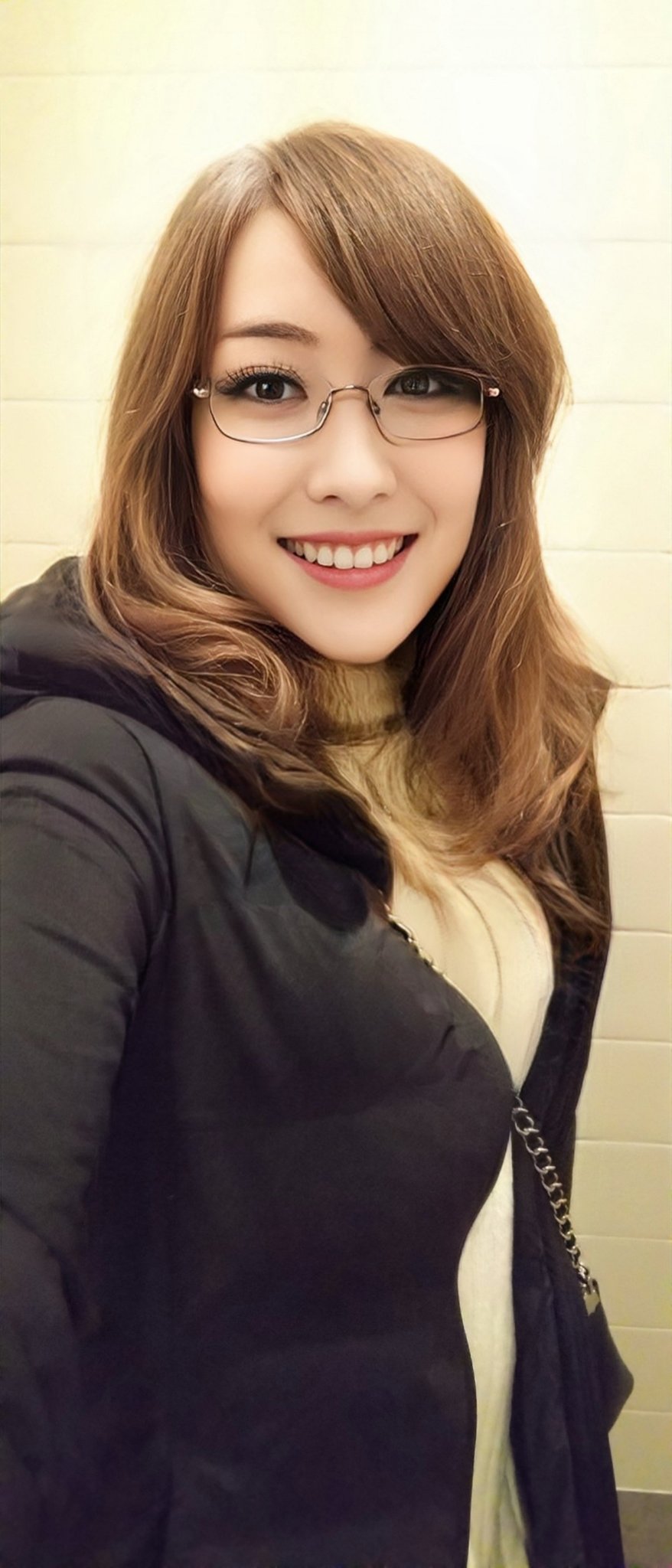 熟女屋外露出投稿画像 