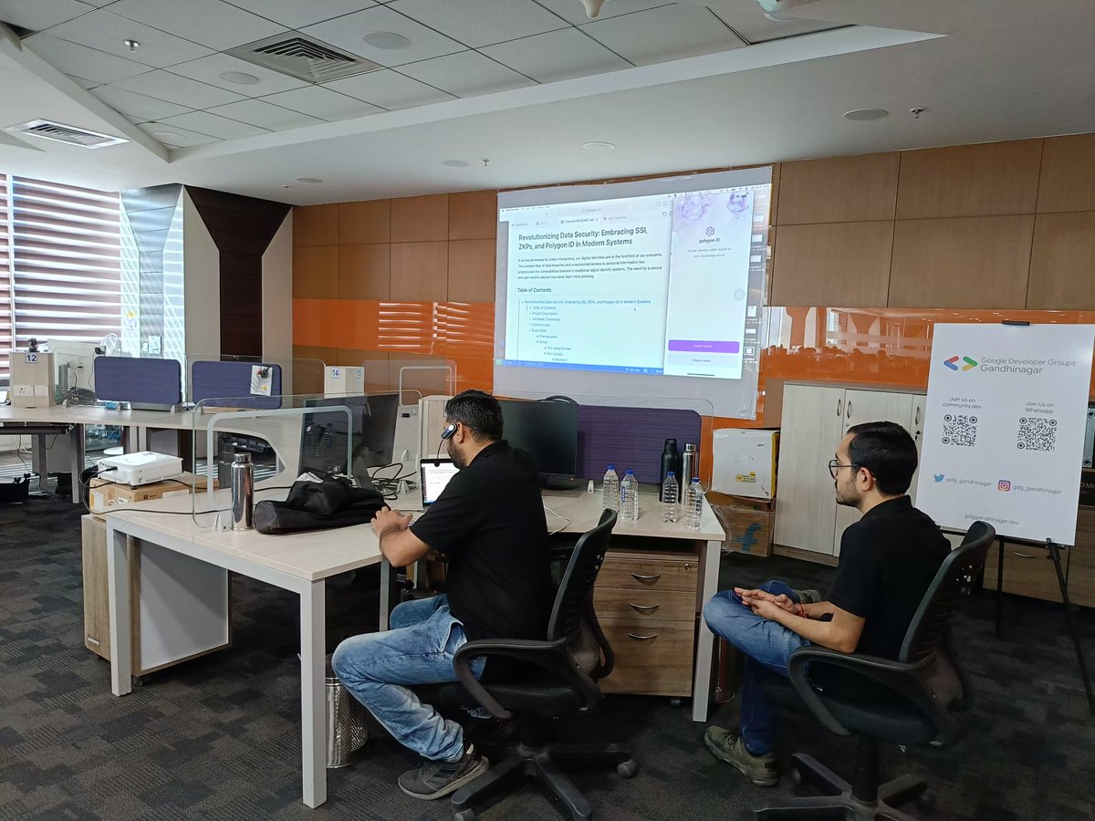GDG_Gandhinagar's tweet photo. Theory done, now it's time to get practical! By @thackerronak #gdggnr https://t.co/6jJBfMiHIt