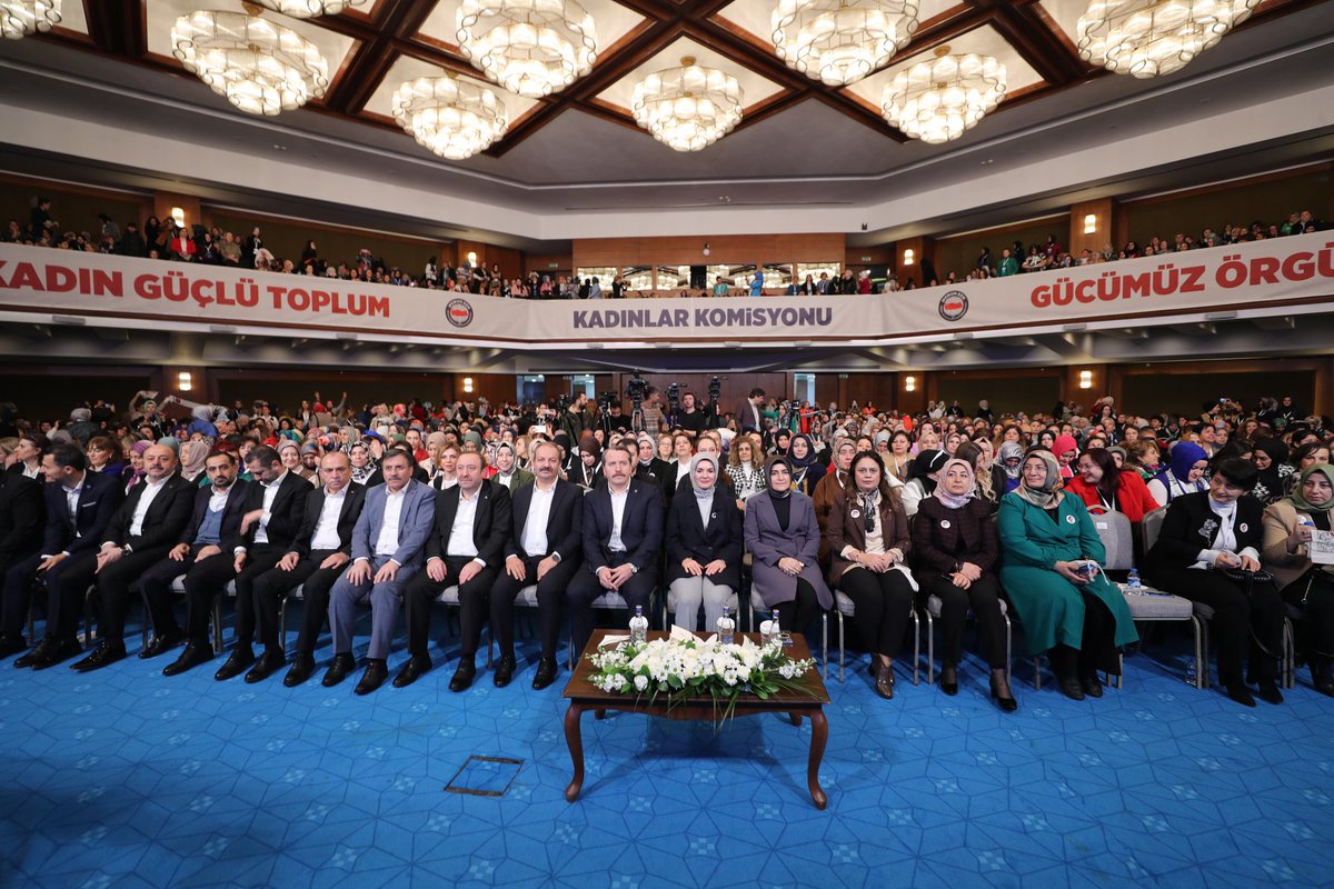 MemurSenKonf's tweet photo. Memur-Sen Kadınlar Komisyonu İkinci  Türkiye Buluşması büyük bir coşku ile başladı

#ÖrgütlüKadınGüçlüToplum
#BoykotaDevam https://t.co/a5yB0xHT9C