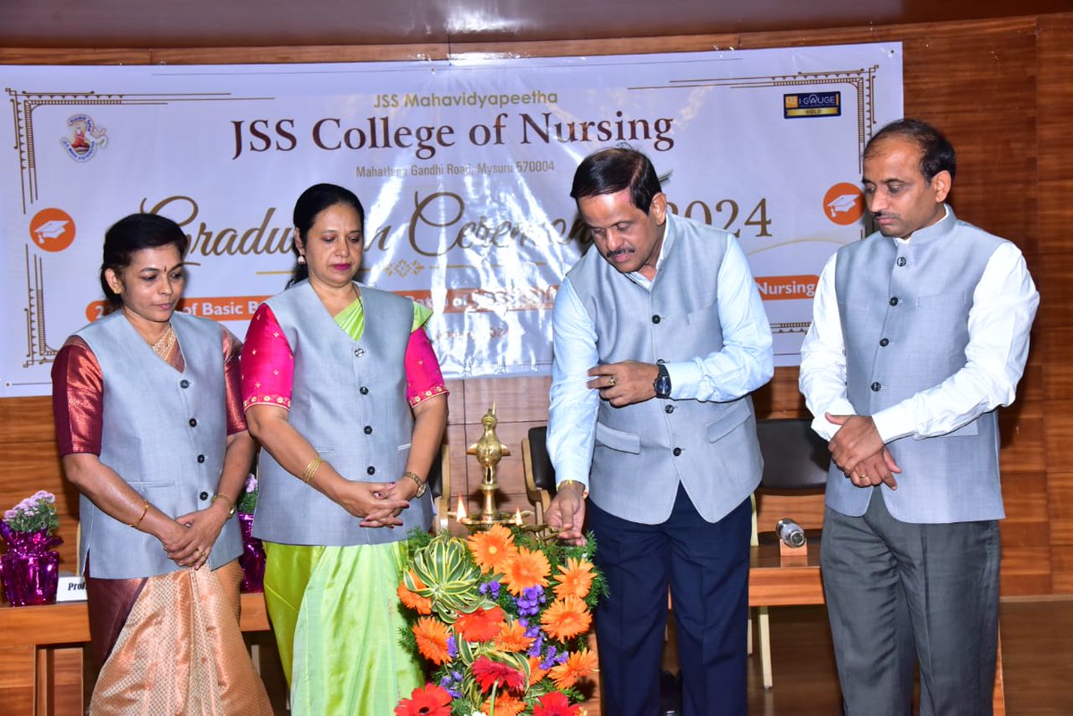 mahavidyapeetha's tweet photo. The graduation ceremony of JSS College of Nursing, Mysuru was held on 5th Jan 2024 . The Chief Guest for the event was Dr. Judith Angelitta Noronha, Dean, of Manipal College of Nursing. The event was presided over by Sri C. G. Betsurmath, ES, JSSMVP. Sri R Mahesh were present. https://t.co/EVkjv5xalZ