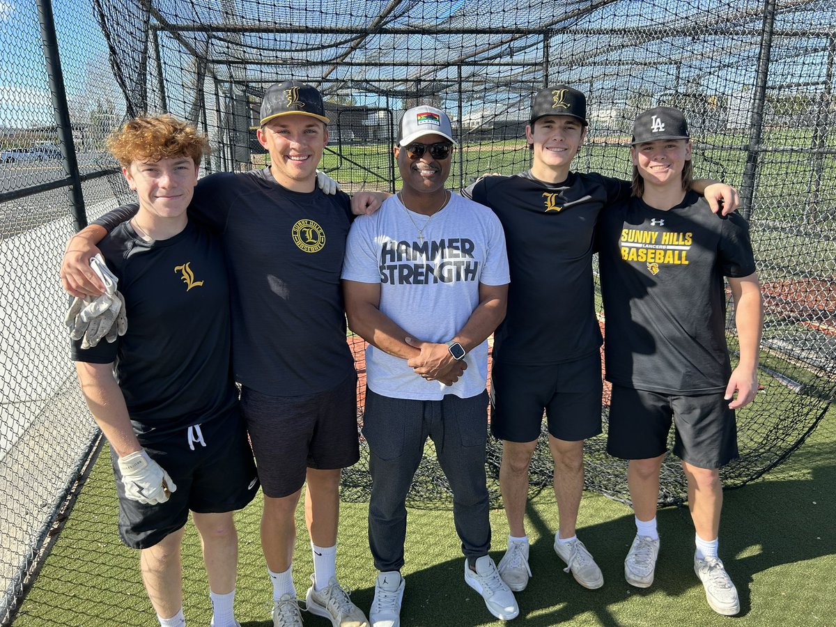 RylanMorris_'s tweet image. Great day of hitting today with the Oakland A’s 3b and hitting coach. Thanks so much Coach Eric Martins. @eric3mar