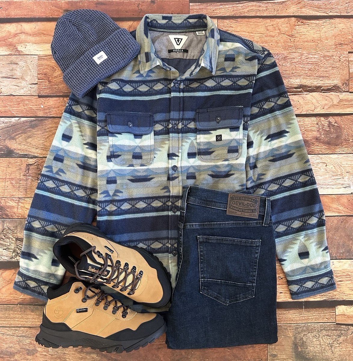 Man Outfitters tweet media