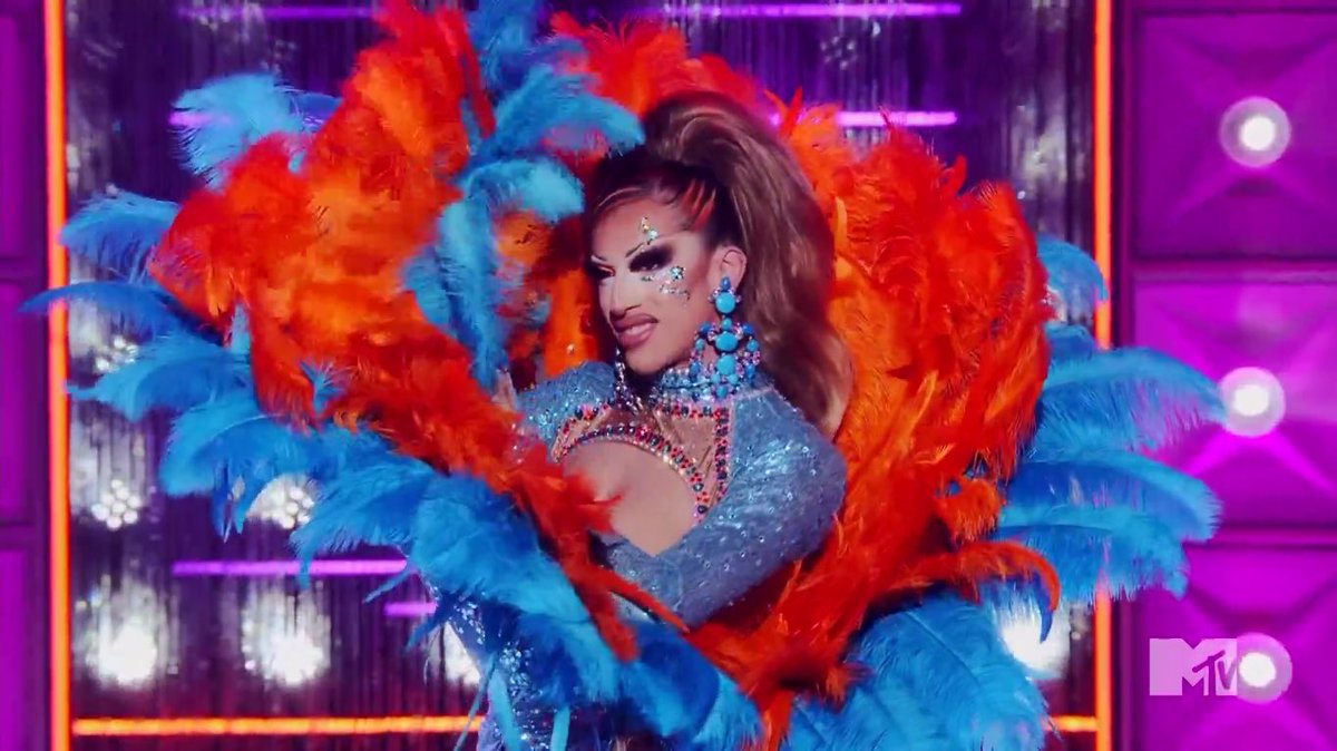 vivalasdrag's tweet photo. she didn’t win but it was HER EPISODE #DragRace https://t.co/83SnLzXISZ