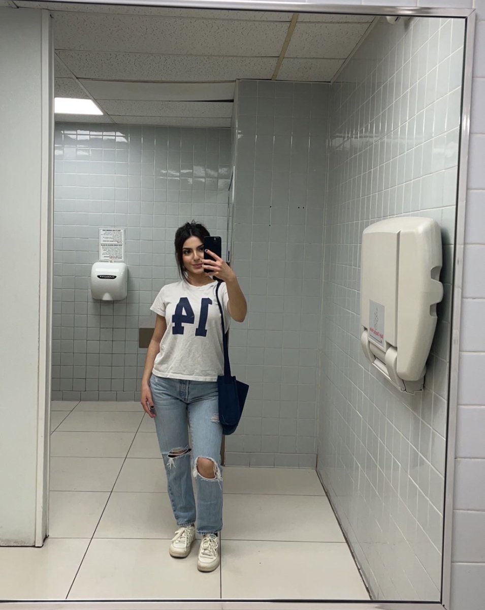 📸
