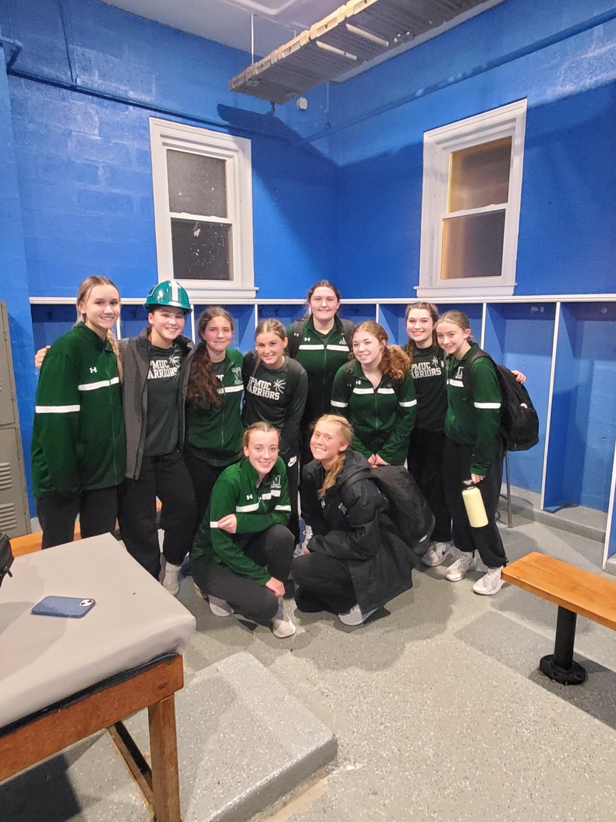 Sophomore Molly Dishington (13 points, 7 rebounds, and 2 blocks) earned the hard hat tonight. Molly showed grit and toughness and we are so proud! Way to be Moll! 💪