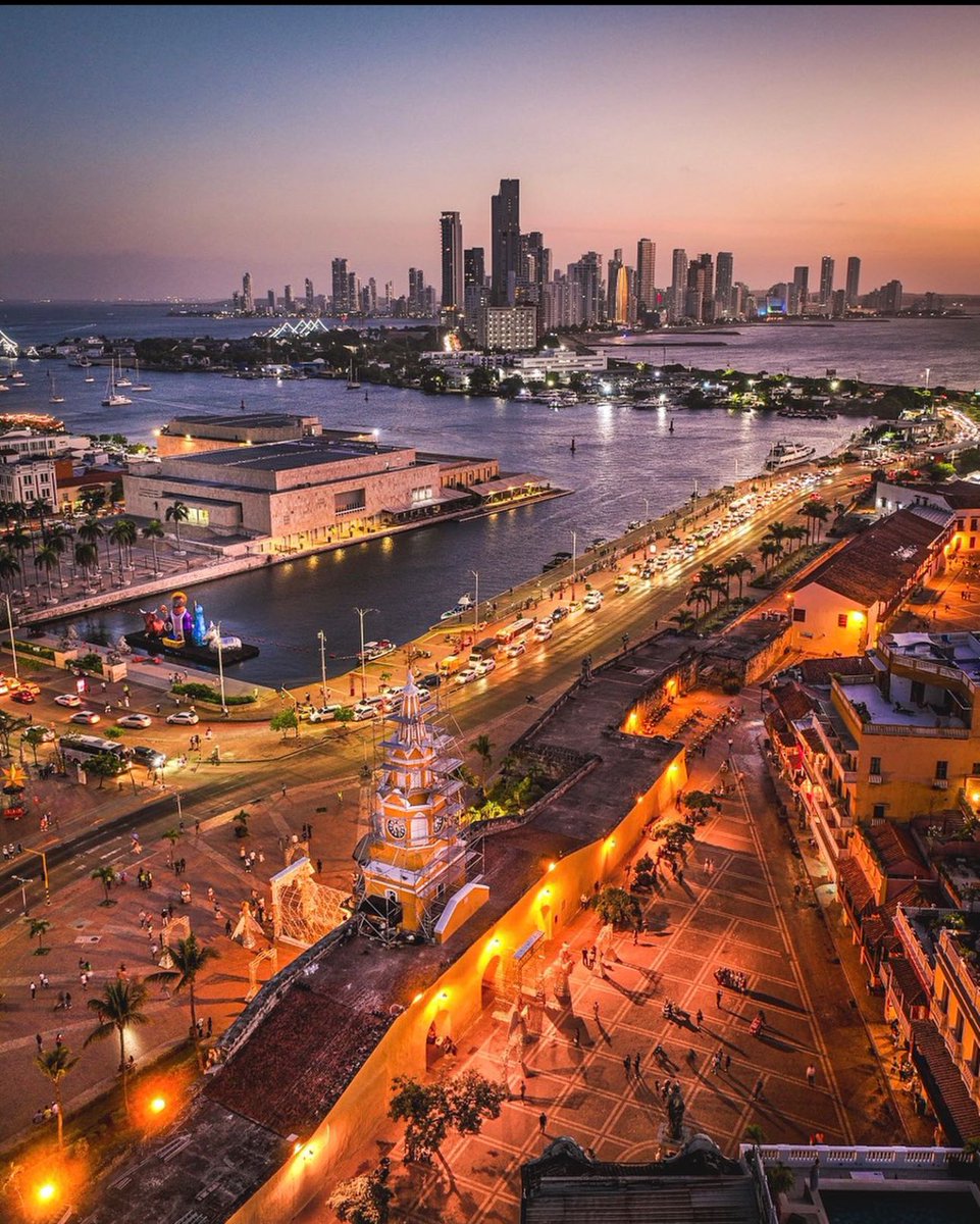 Pueden decir lo que sea pero Cartagena en enero le da sopa y seco a Santa Marta, Medellín o cualquier destino turístico de Colombia. #Resuena Cartagena
📸: Wolrd_Walkerz