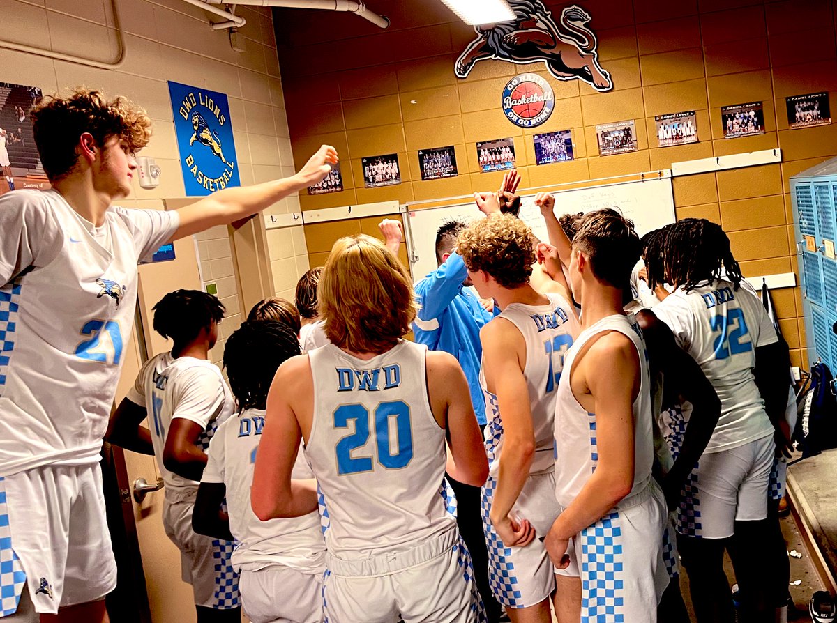 Chris Williams tweet media