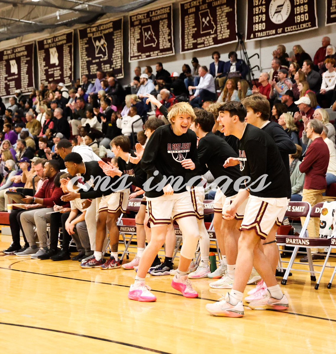 ChrisSchmitz168's tweet photo. βDuds in the Bucketβ
The CBC Cadets couldnβt get on track against the red hot De Smet Spartans, dropping their MCC π match up tonight 79-47 at the Palace on Ballas! @DeSmetJesuitHS @DeSmetAthletics @CBCHighSchool @CBCHS_Hoops @PrepSportsSTL @scoreboardguy @RL_HoopsMO #MCC #DJHS https://t.co/aS7g05uqRh