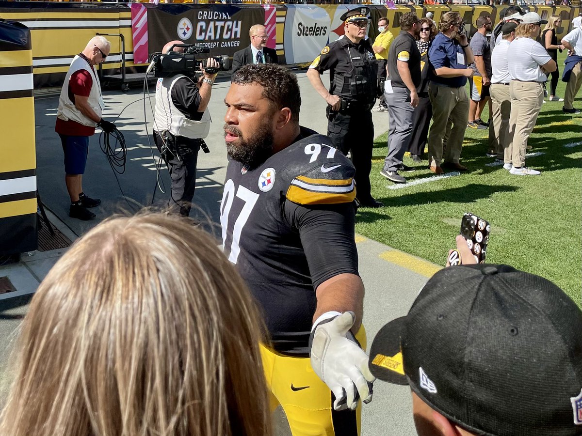 It's always great to see <a href="/CamHeyward/">Cam Heyward</a> . He has done so much for the city of Pittsburgh. Please retweet and reply with #WPMOYChallenge and <a href="/CamHeyward/">Cam Heyward</a> 
Let's do our part to help Cam win this much deserved award. 

#WPMOYChallenge <a href="/CamHeyward/">Cam Heyward</a> 
#WPMOYChallenge <a href="/CamHeyward/">Cam Heyward</a>