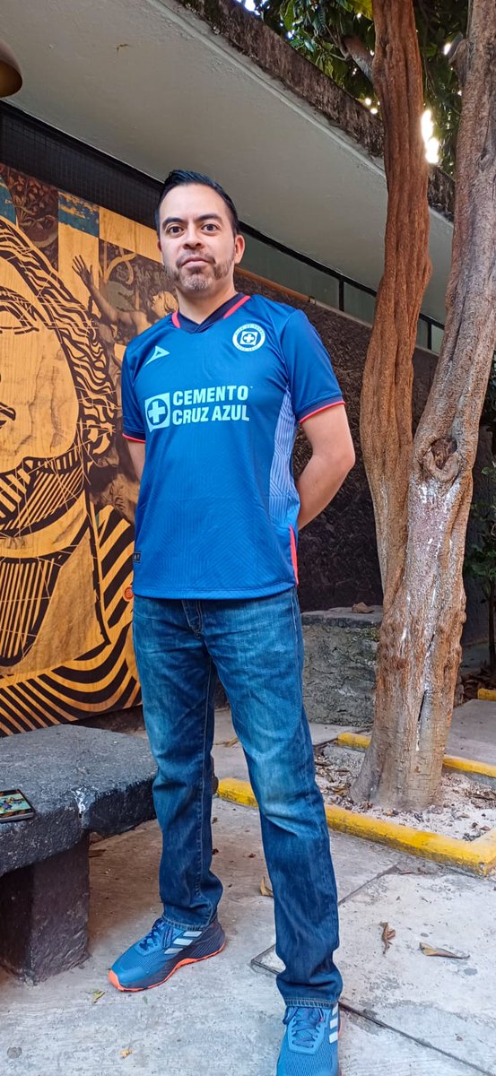 Galindo11Luis's tweet photo. 💙#CruzAzul #PirmaFutbol https://t.co/YFPDHSlcAq