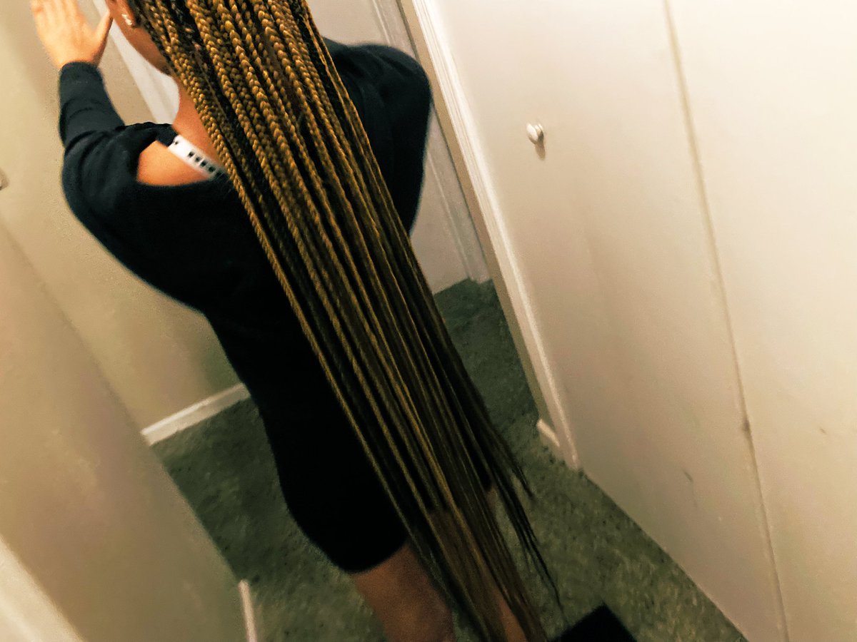 styledbytaleya's tweet photo. I did my sister hair soooo goodddd 😫#brstylist #batonrougehairstylist https://t.co/JgJukO6jzq