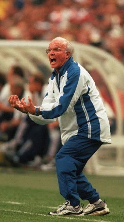 40Murillo's tweet photo. Descanse em paz, Zagallo.

🕊️ https://t.co/crDDsL7Sh3