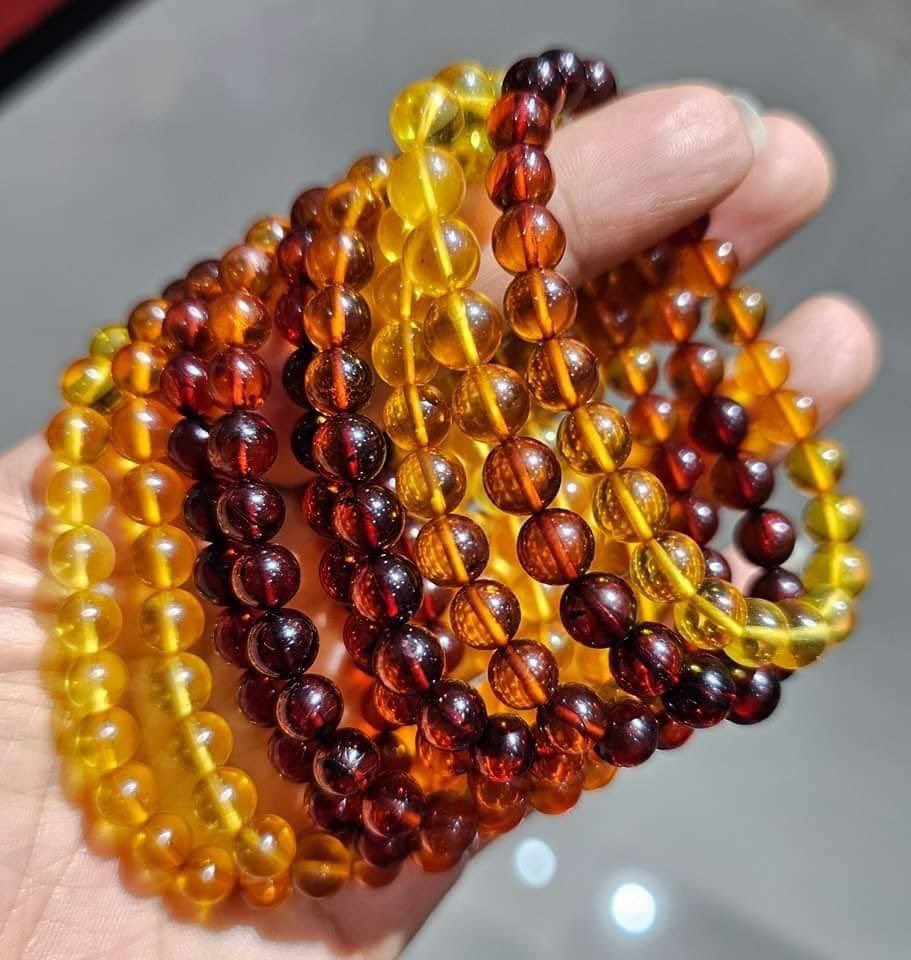 pumzeedzap's tweet photo. 💰อำพันพม่า ( Natural Amber.) ไล่ระดับสี💰ขนาด 7 mm.#อำพัน #อำพันแท้ #อำพันเชอร์รี่ #อำพันแดงเชอรี่ #amber #amberpoland #redamber #อำพันสีทอง #อำพันโปแลนด์ #อำพันพม่า #อำพันแดง #อำพันเชอร์รี่ #amberred #polishamber #redamber #อำพันเขียว #อำพันสีชาเขียว #greenamber https://t.co/ayhhoaLoWo