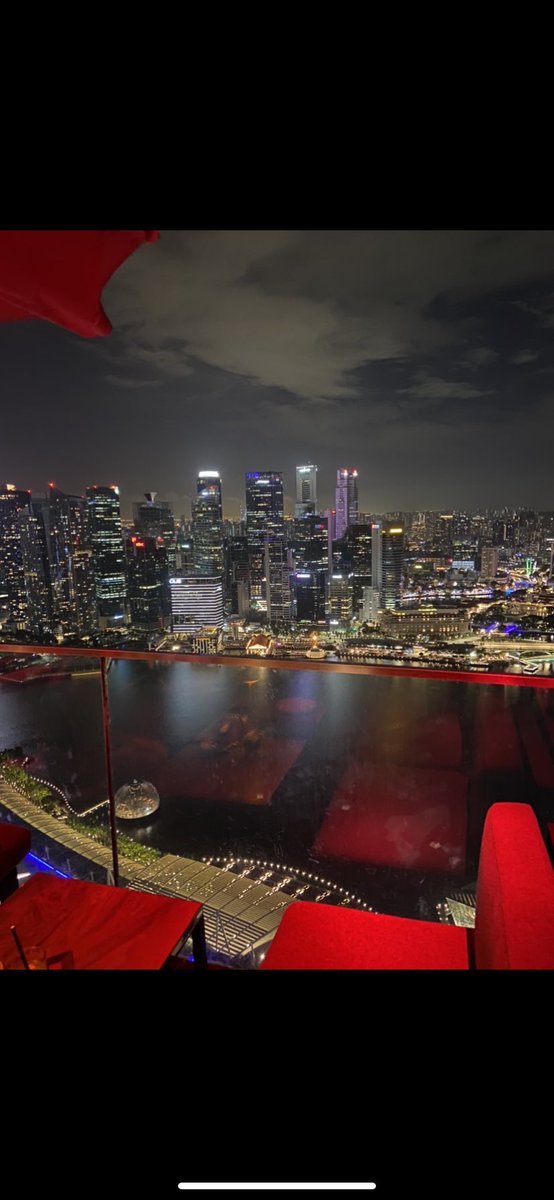 JessenBarrett's tweet photo. When in Singapore @OU_MBAOKC https://t.co/MH1CaFgNsb