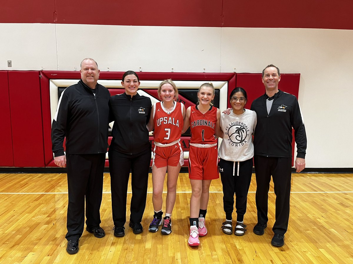 UpsalaG's tweet photo. Another night, another game, another thank you S/O to our wonderful refs and bench buddies! Couldnโt put things together tonight and lost to Browerville 51-55, but back at it on Monday to prepare for another conference game!
#ThankARef #learn487 https://t.co/5Wfmflebqo