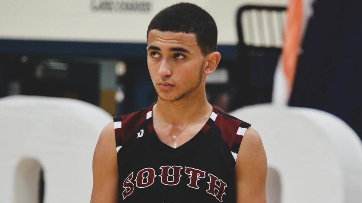 The 812 (@812now) on Twitter photo Our favorite local high school basketball player just got a college offer and it's well deserved! Read here: 812now.com/post/south-dec…
<a href="/conlanmartin04/">Conlan Martin</a> Our favorite local high school basketball player just got a college offer and it's well deserved! Read here: 812now.com/post/south-dec…
<a href="/conlanmartin04/">Conlan Martin</a>