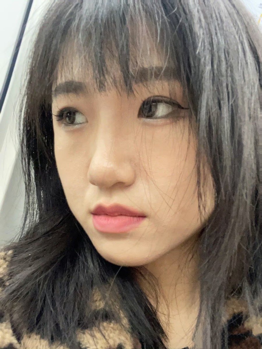 TYYY_YYYT's tweet photo. 你看吧  被抛弃的永远是你 https://t.co/XPvqebdrE6