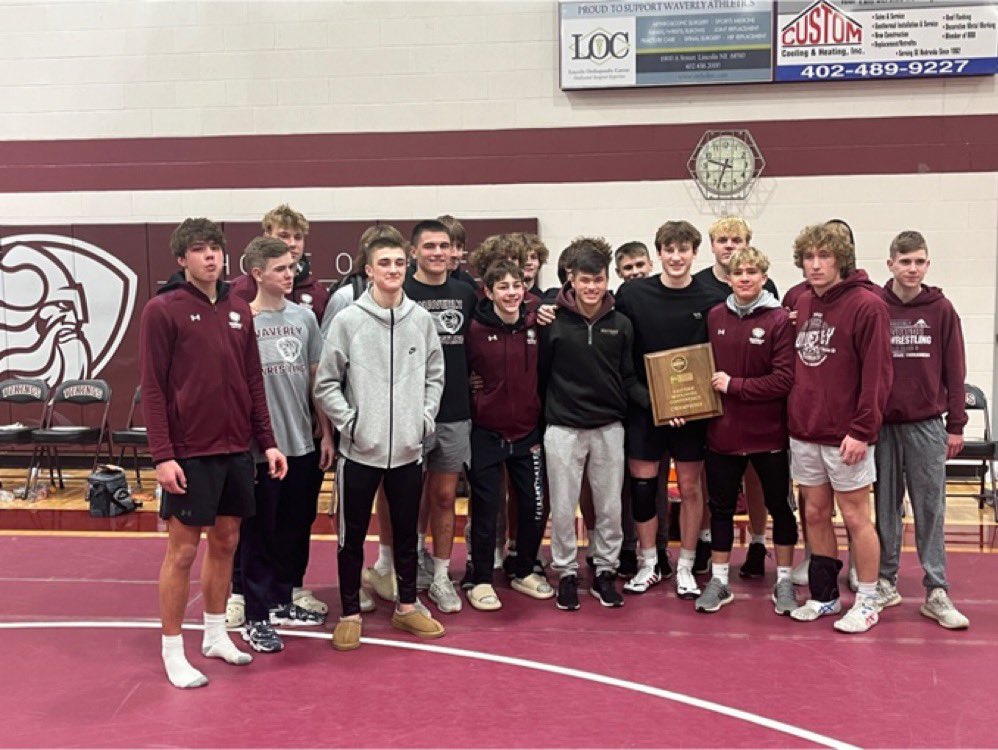 For the first time ever, Waverly High School has won the EMC Dual Tournament. 
#nebpreps