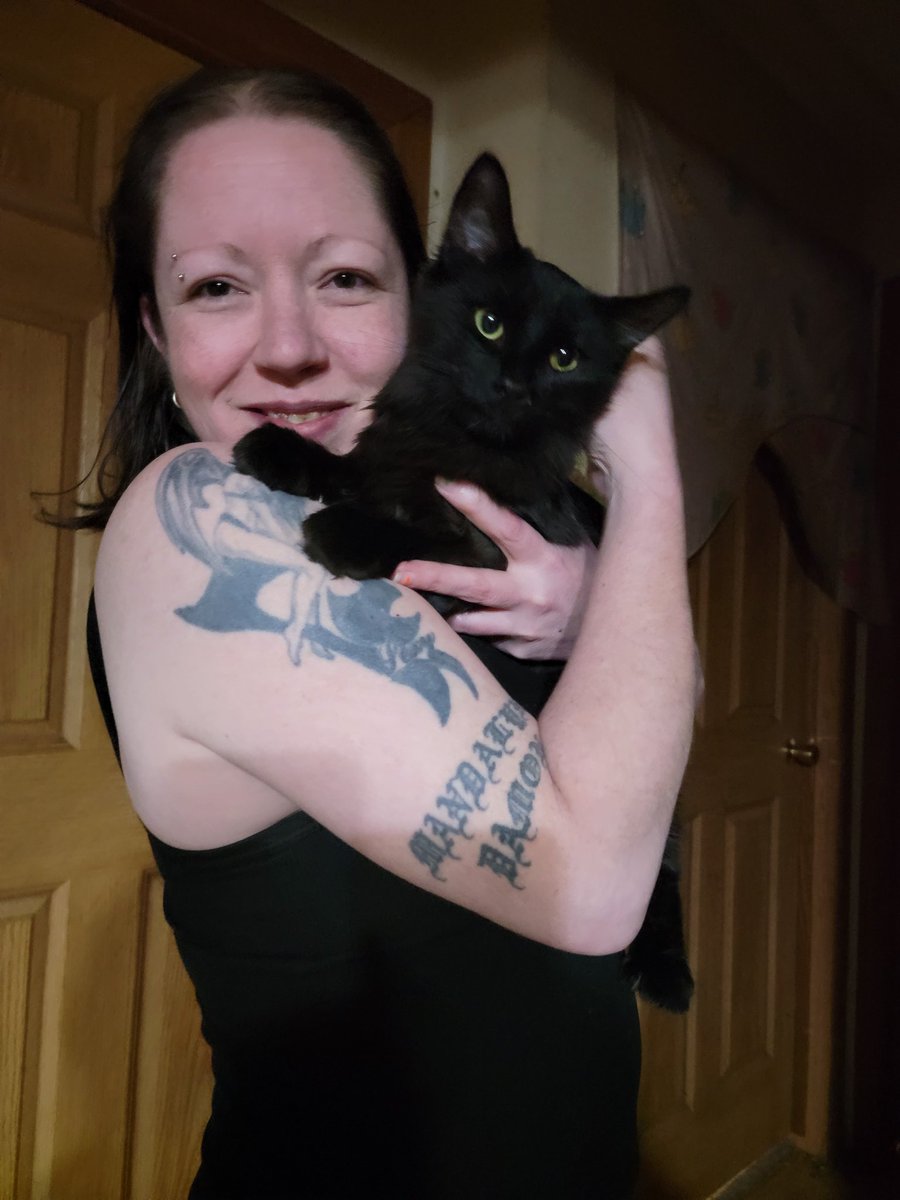 Amanda Carter tweet media